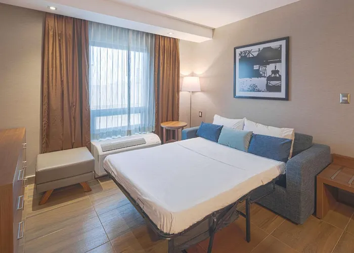 Hampton By Hilton Monterrey Galerias Obispado