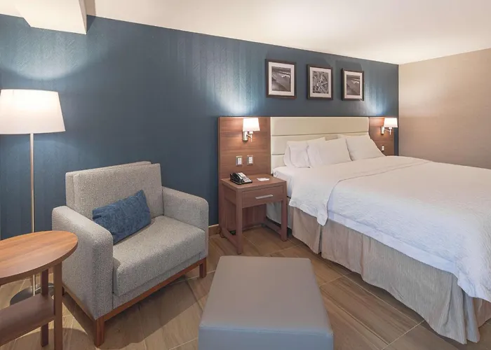 Hampton By Hilton Monterrey Galerias Obispado