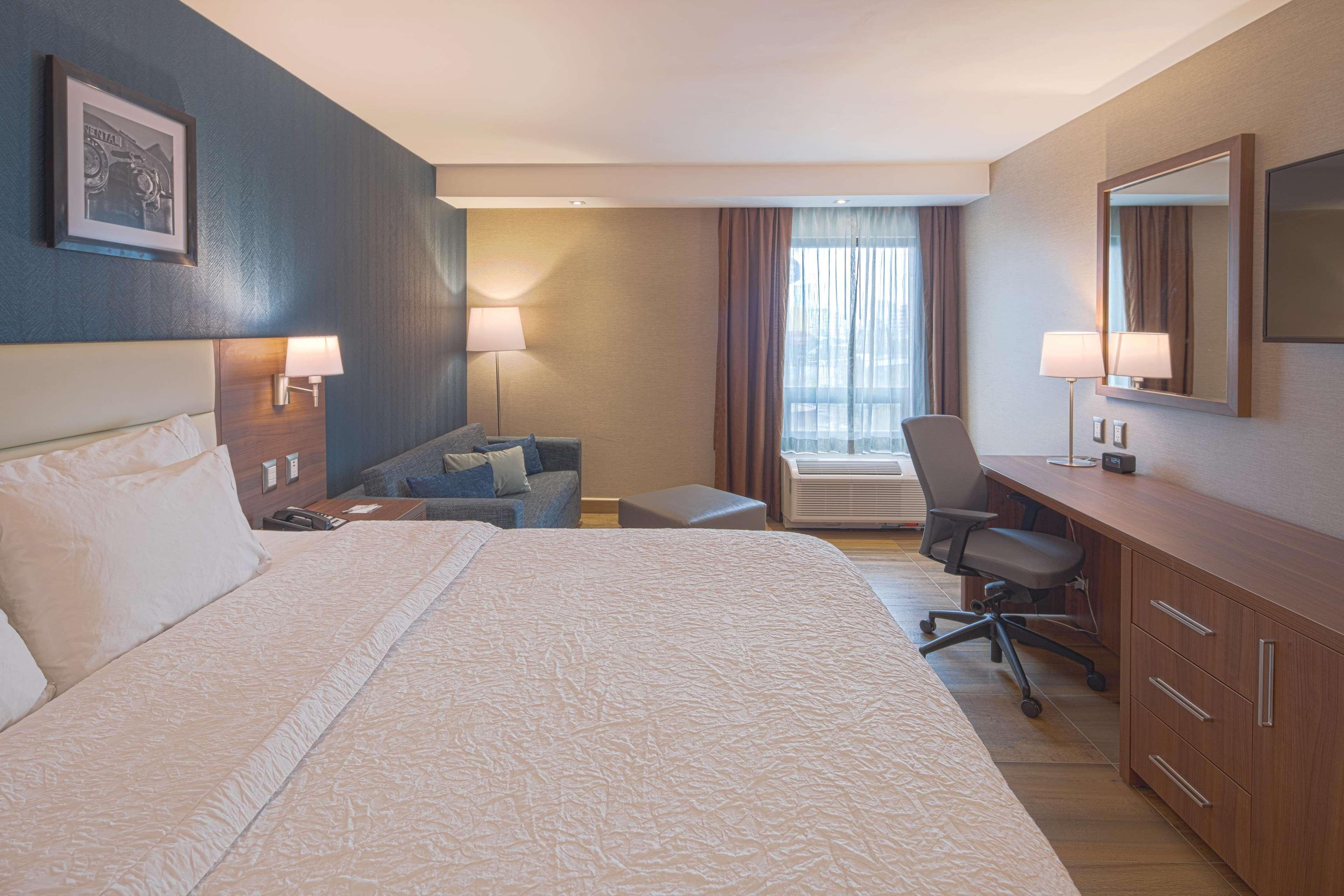 Hotel Hampton By Hilton Galerias Obispado Monterrey